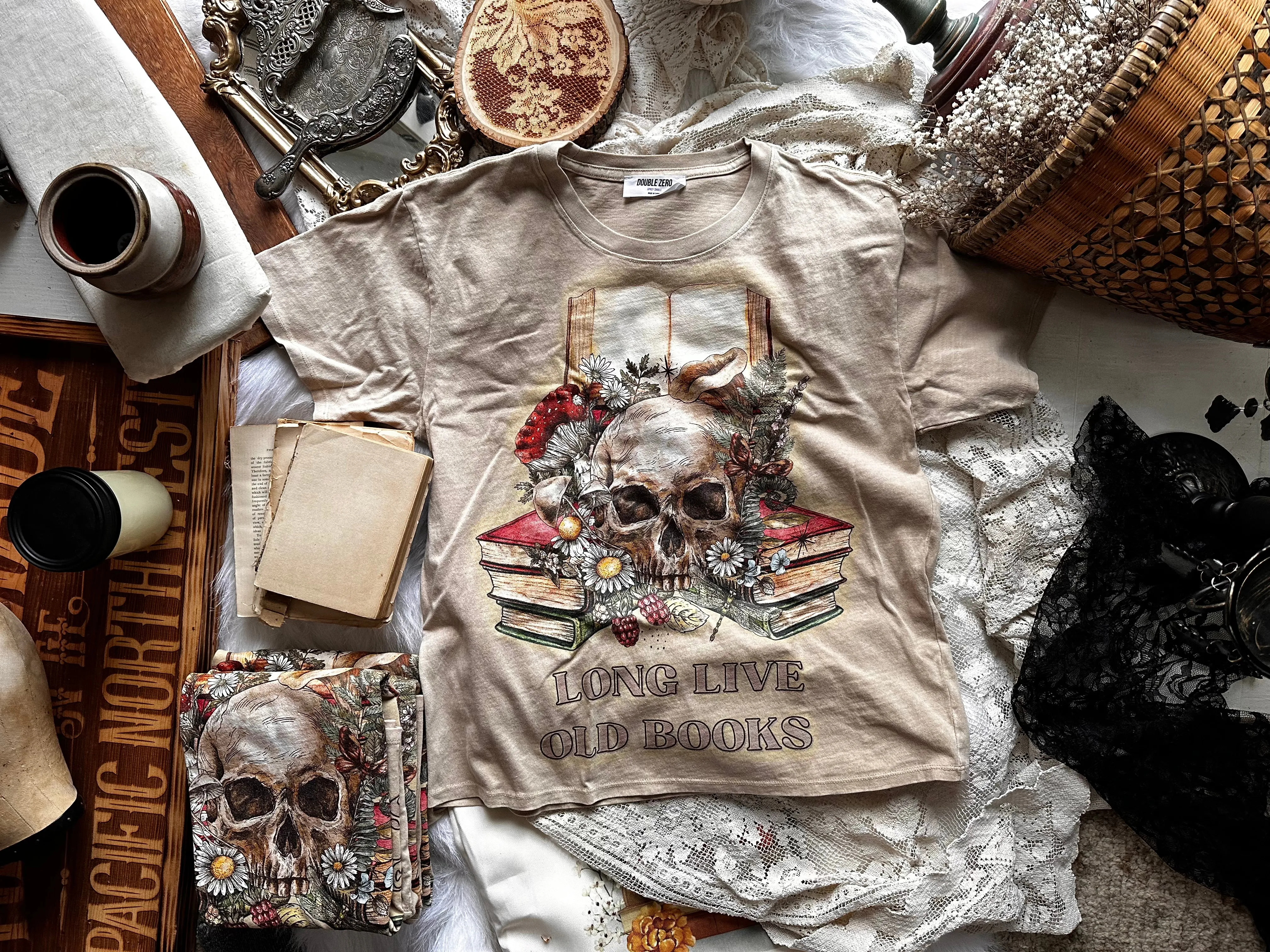 Long Live Old Books baggy tee