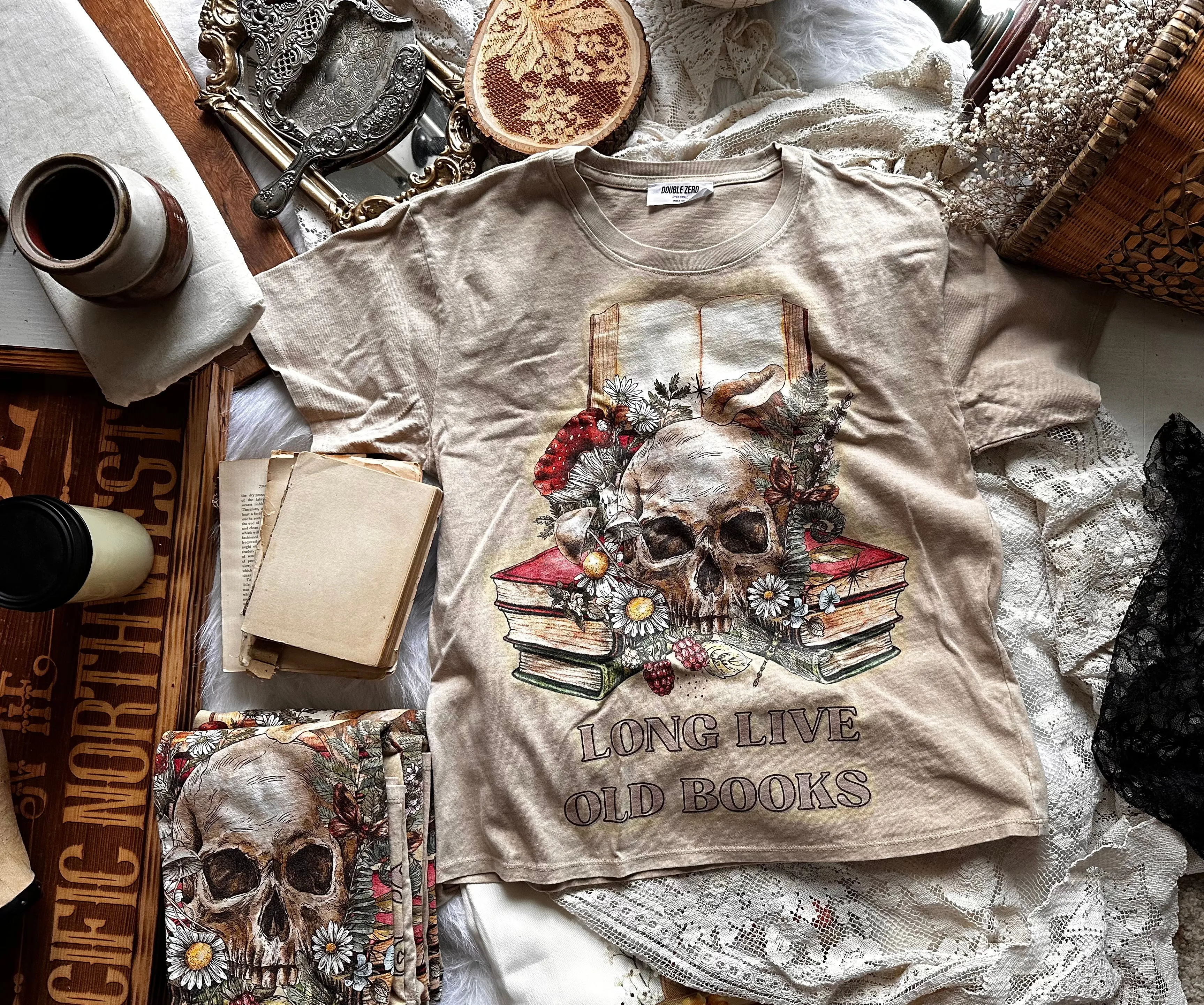 Long Live Old Books baggy tee
