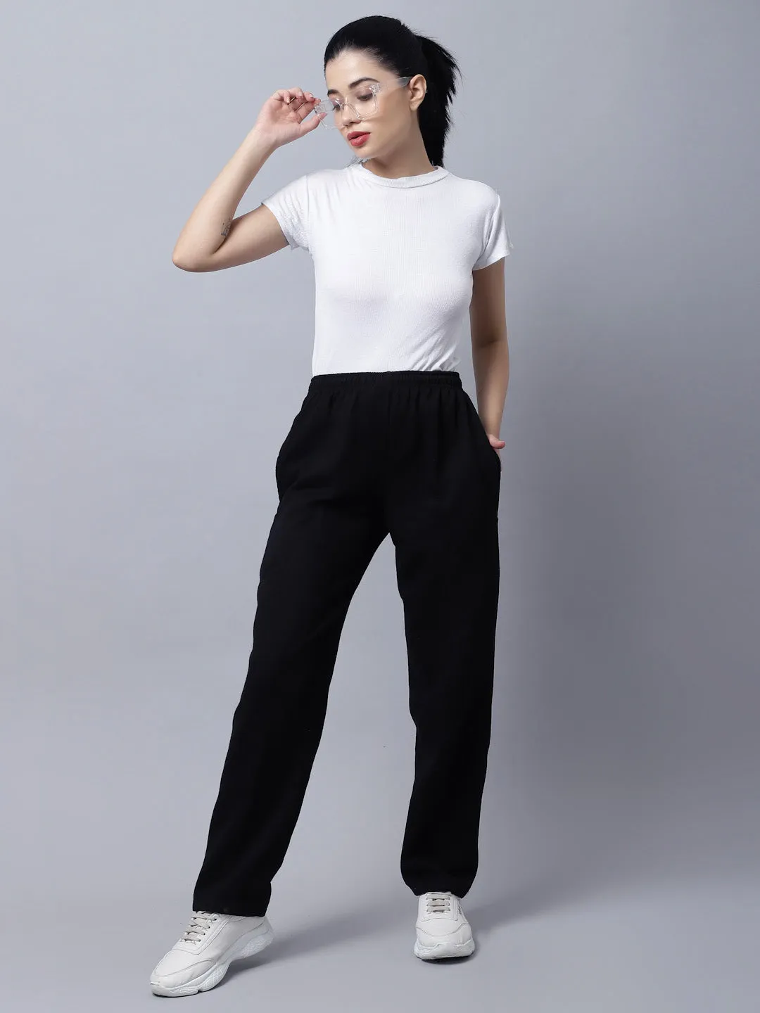 Vimal Jonney Fleece Regular-Fit Black Trackpant for Women